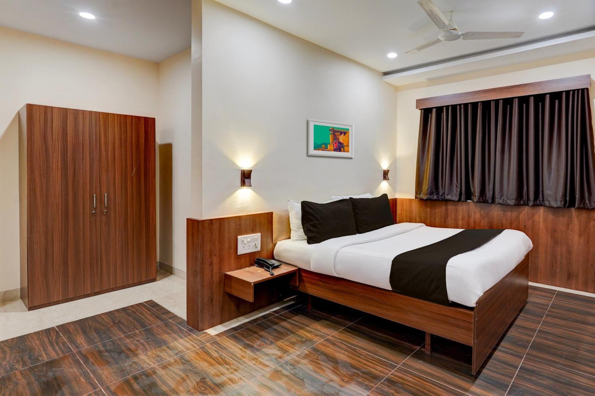 Townhouse Oriental Inn チェンナイ エクステリア 写真