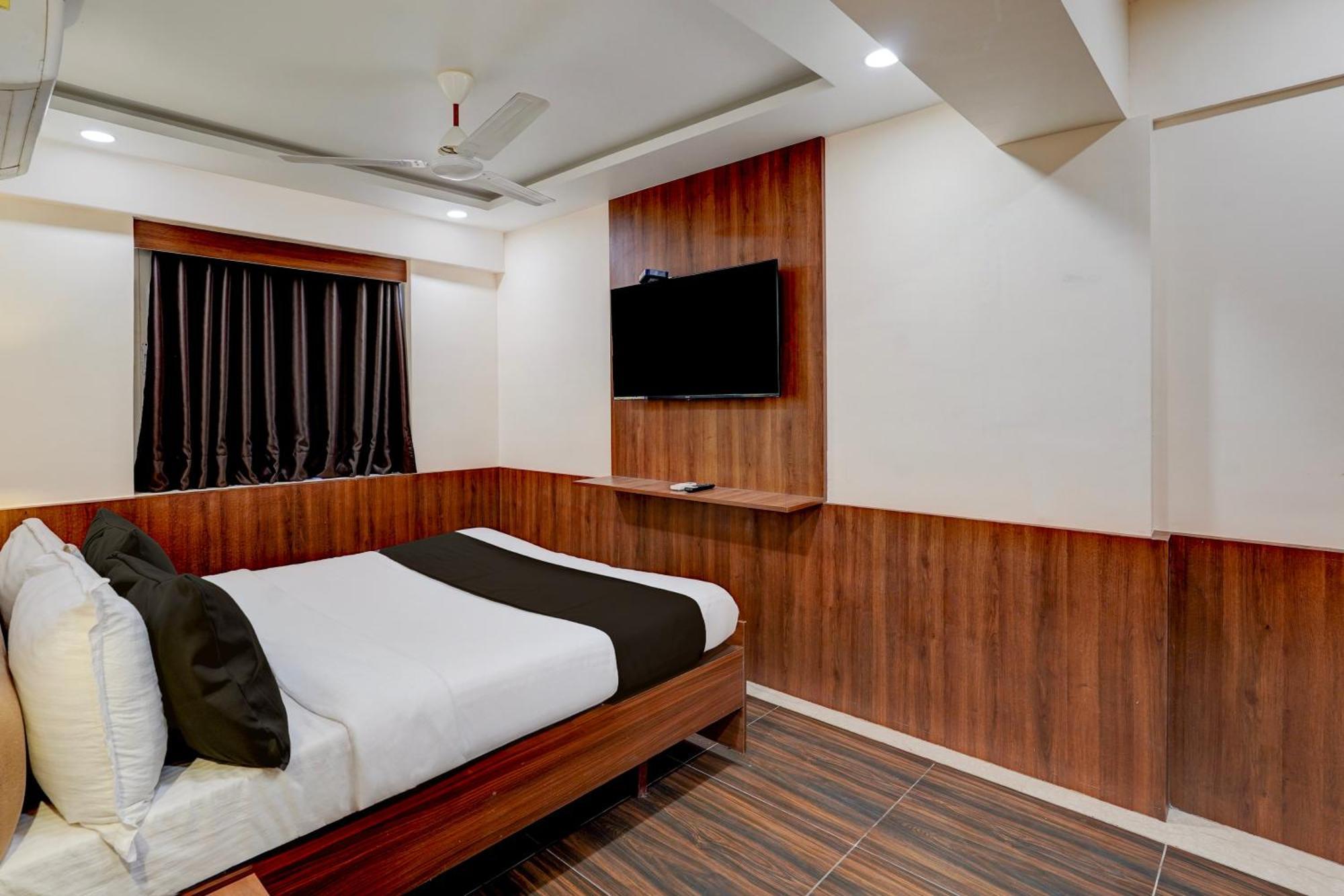 Townhouse Oriental Inn チェンナイ エクステリア 写真
