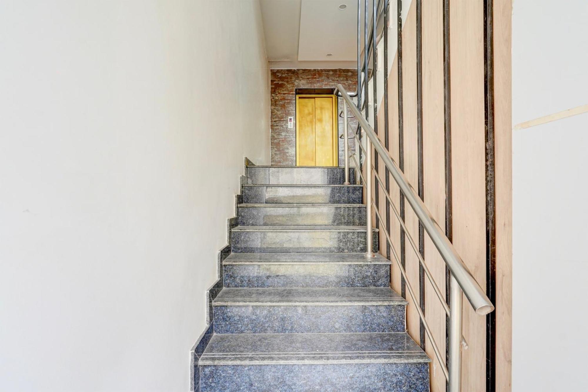 Townhouse Oriental Inn チェンナイ エクステリア 写真