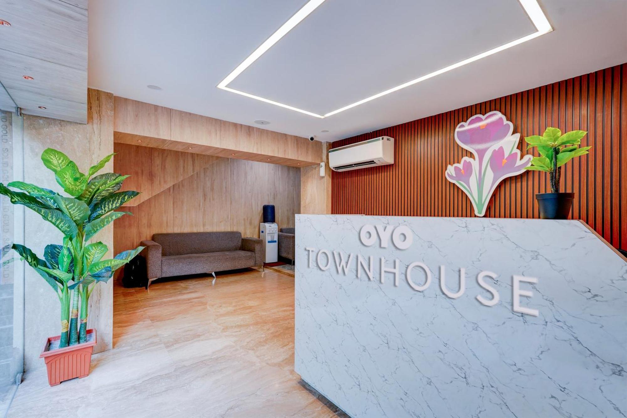 Townhouse Oriental Inn チェンナイ エクステリア 写真