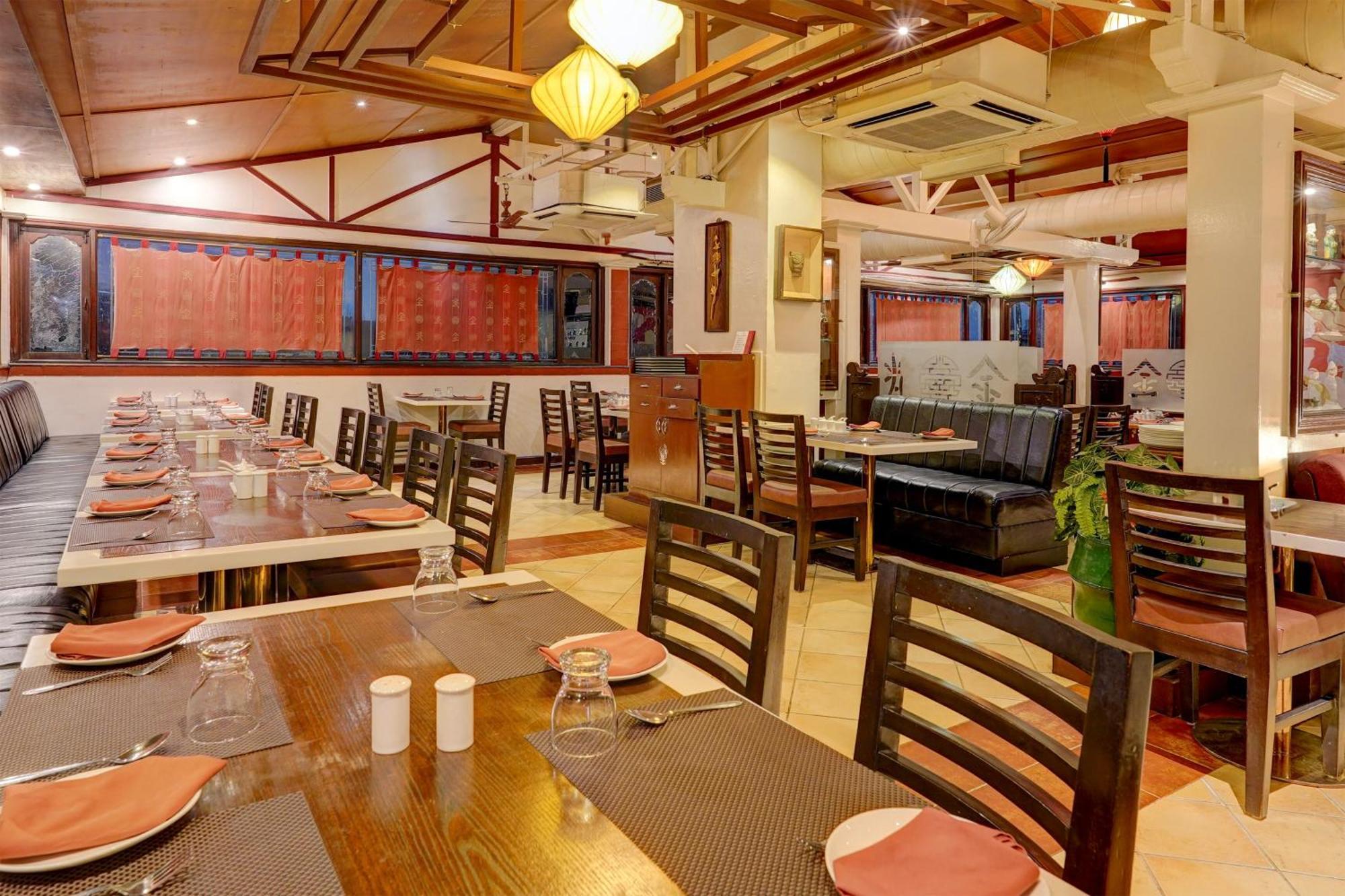 Townhouse Oriental Inn チェンナイ エクステリア 写真